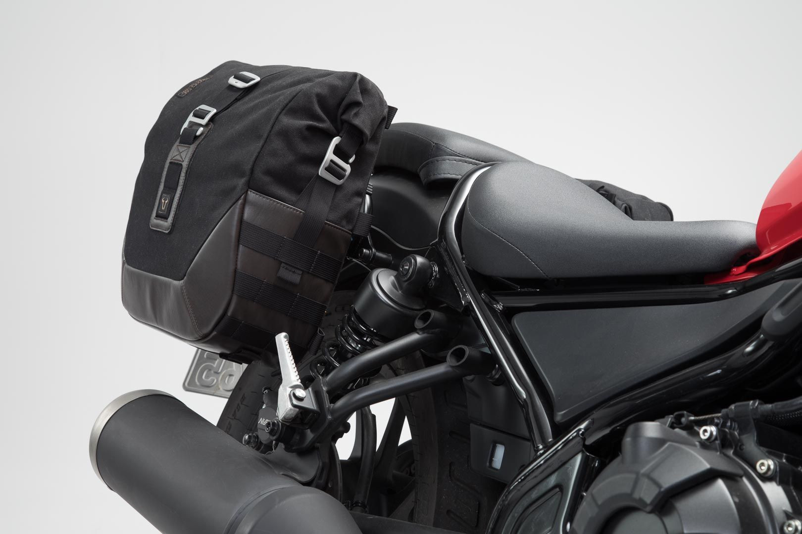 SW-Motech Legend Gear Seitentaschen-System LC Honda CMX500 Rebel(16-) Set