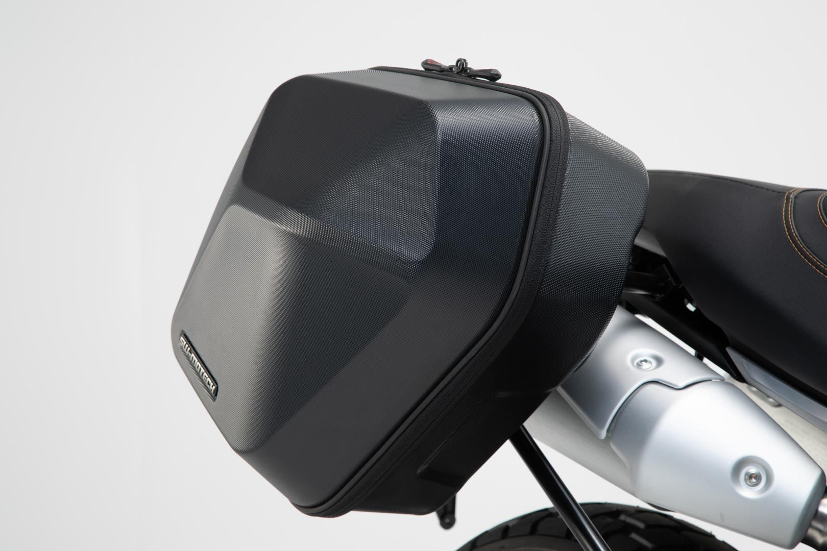 SW-Motech URBAN ABS Seitenkoffer-System 2x 16,5l  passt für Ducati Scrambler 1100/Special/Sport(17-)