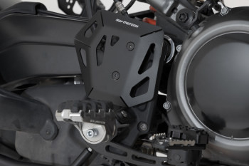SW-Motech Bremspumpen-Schutz Schwarz passt für Harley-Davidson Pan America(21-)