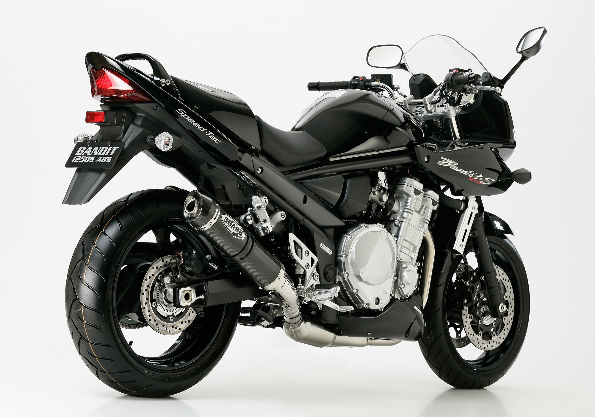 SHARK Street GP Auspuff Carbon EG-BE passt für SUZUKI GSF 1200 Bandit(01-05)/GSF