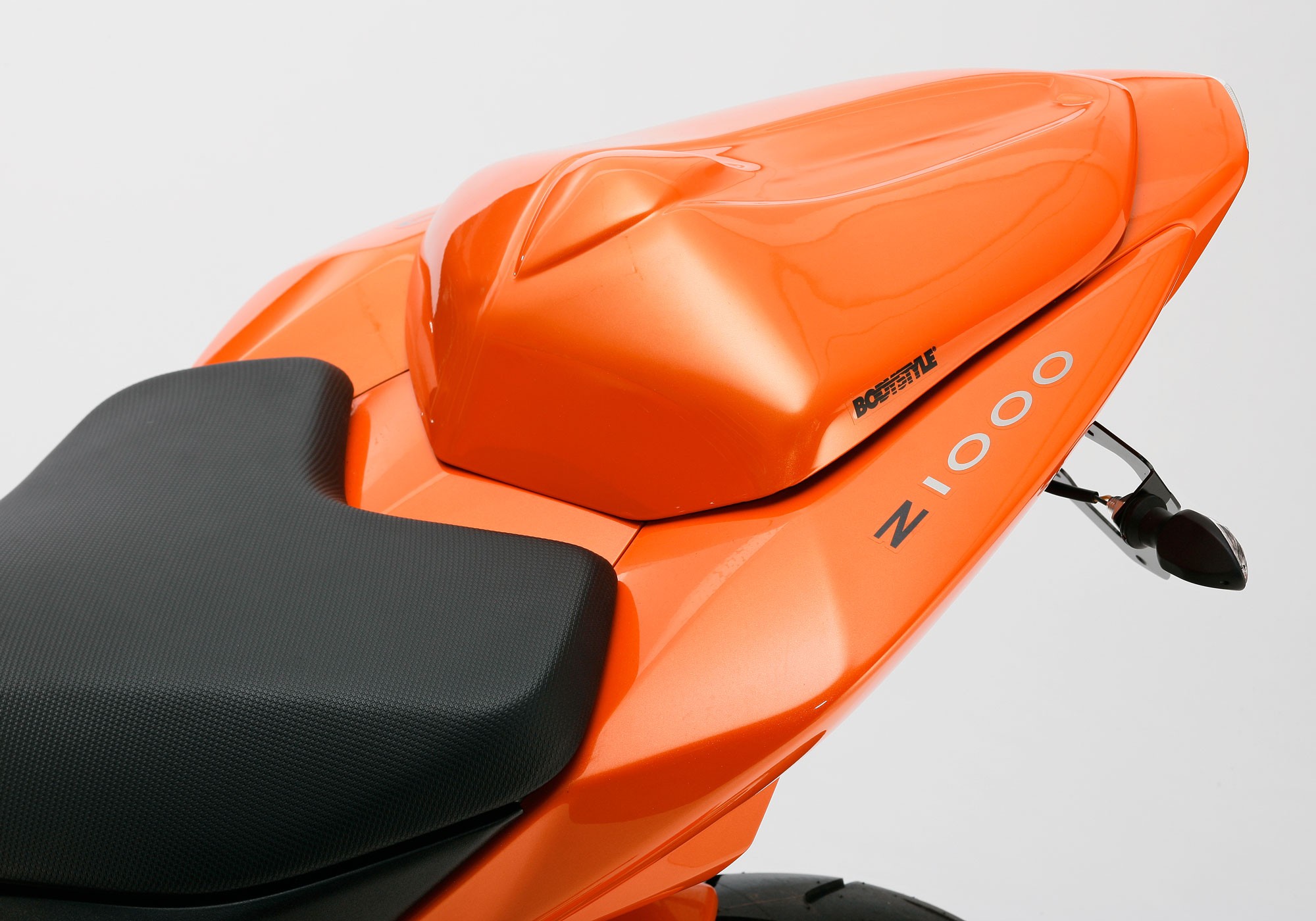 BODYSTYLE Sportsline Sitzkeil unlackiert ABE passt für KAWASAKI Z750(07-10)/Z750