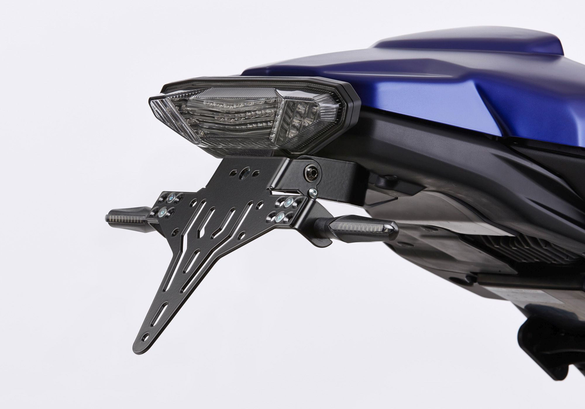 PROTECH V-SHAPE Kennzeichenhalter schwarz passt für YAMAHA MT-09 / SP(17-20)