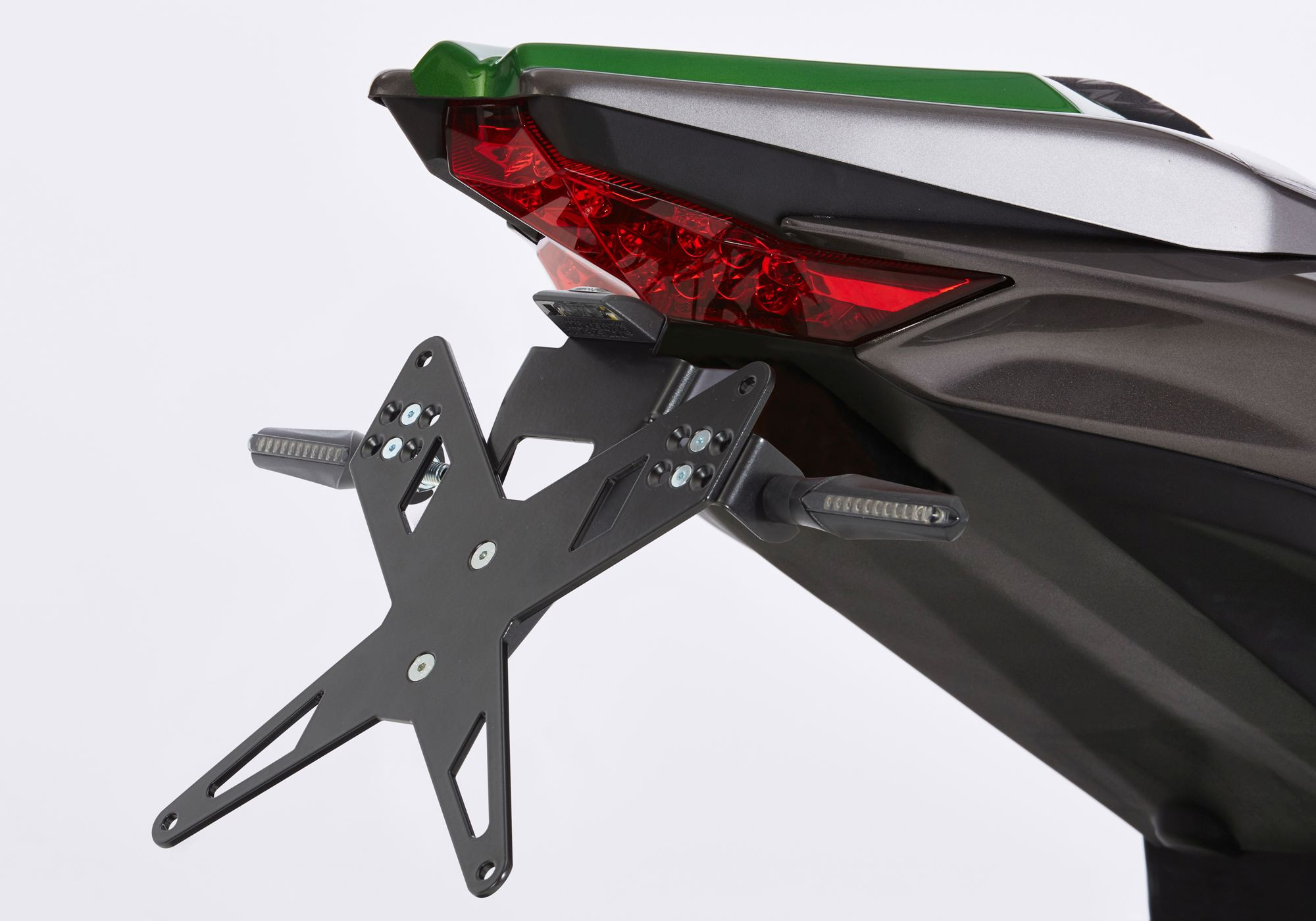 PROTECH X-SHAPE Kennzeichenhalter  passt für KAWASAKI Z1000(14-16)/Z1000(17-20)/