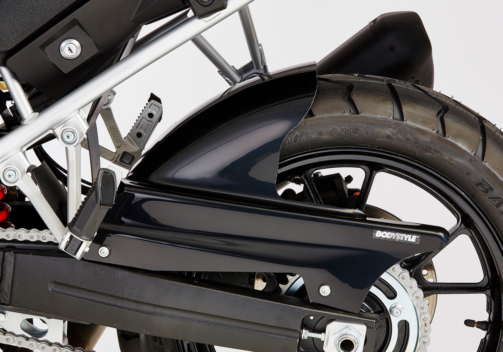 BODYSTYLE Sportsline Hinterradabdeckung schwarz ABE passt für SUZUKI V-Strom 100