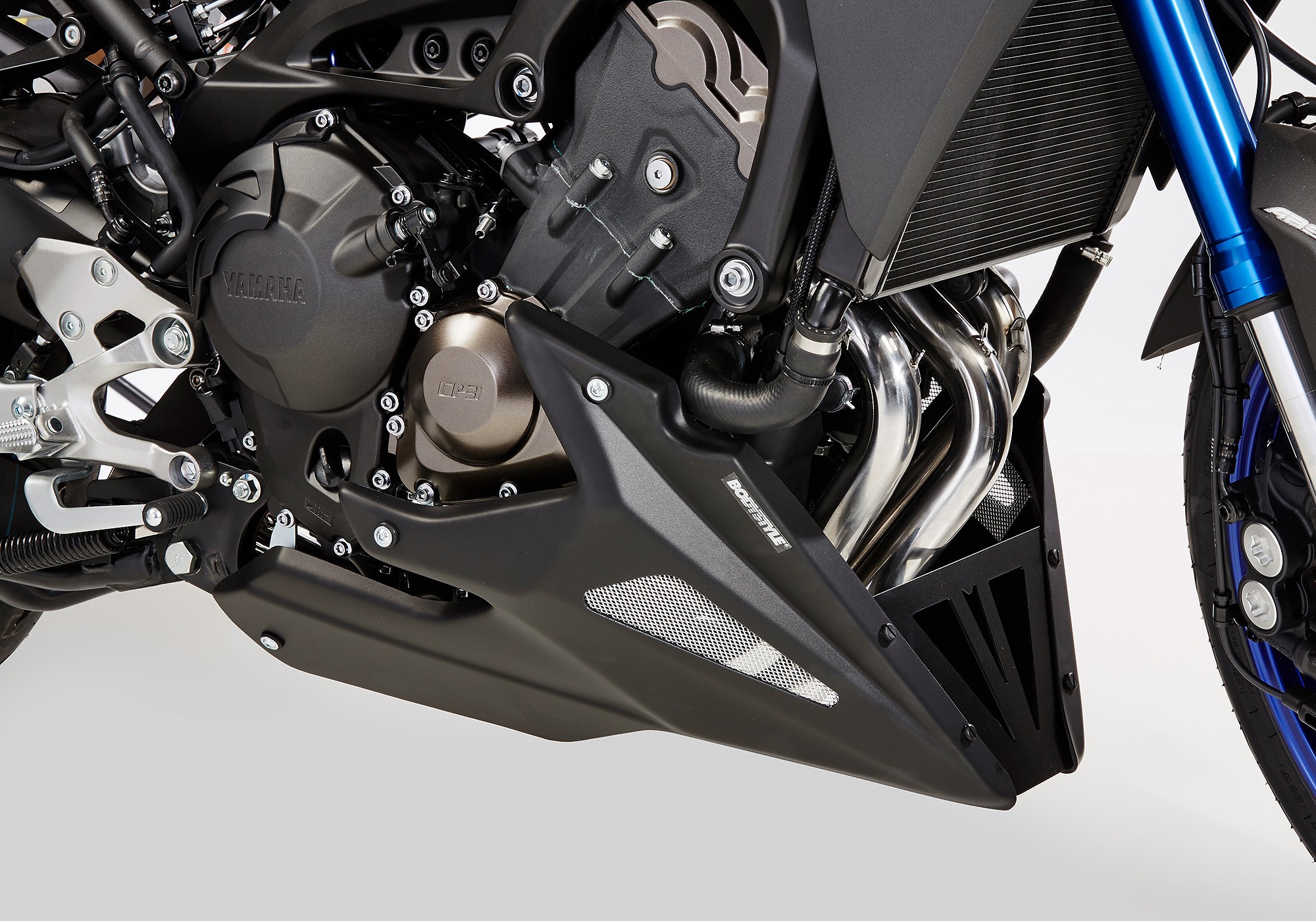 BODYSTYLE Raceline Bugspoiler schwarz-matt ABE passt für Yamaha Tracer 900, Tracer 900