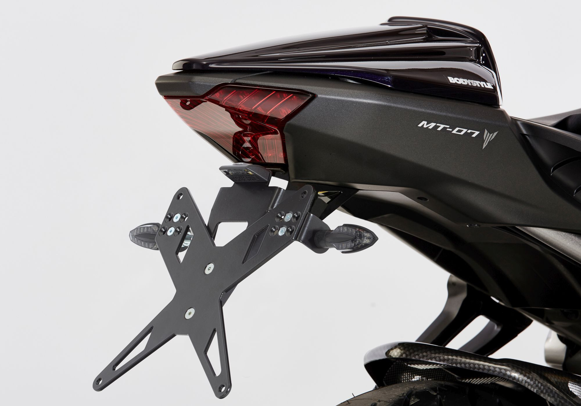 PROTECH X-SHAPE Kennzeichenhalter  passt für YAMAHA MT-07(14-16)/MT-07(17-20)