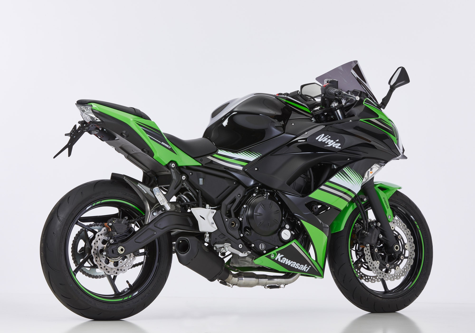 SHARK DSX-10 Auspuffanlage schwarz-matt EG-BE passt für Kawasaki Ninja 650, Z650