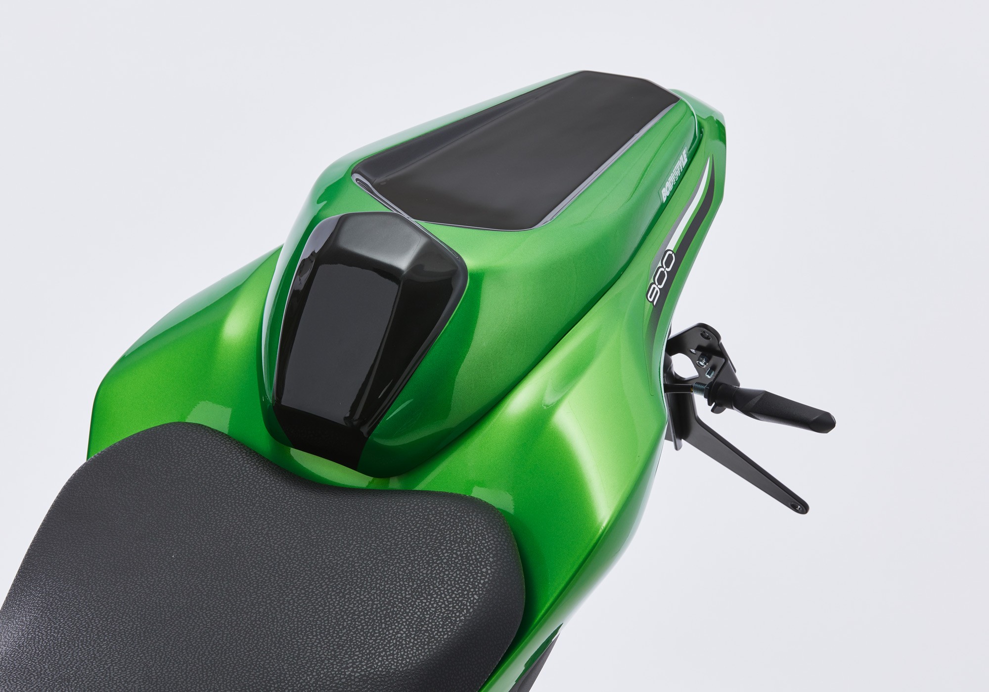 BODYSTYLE Sportsline Sitzkeil grün Candy Lime Green 3, 51P ABE passt für Kawasaki Z900 (70 kW) 2019-2020