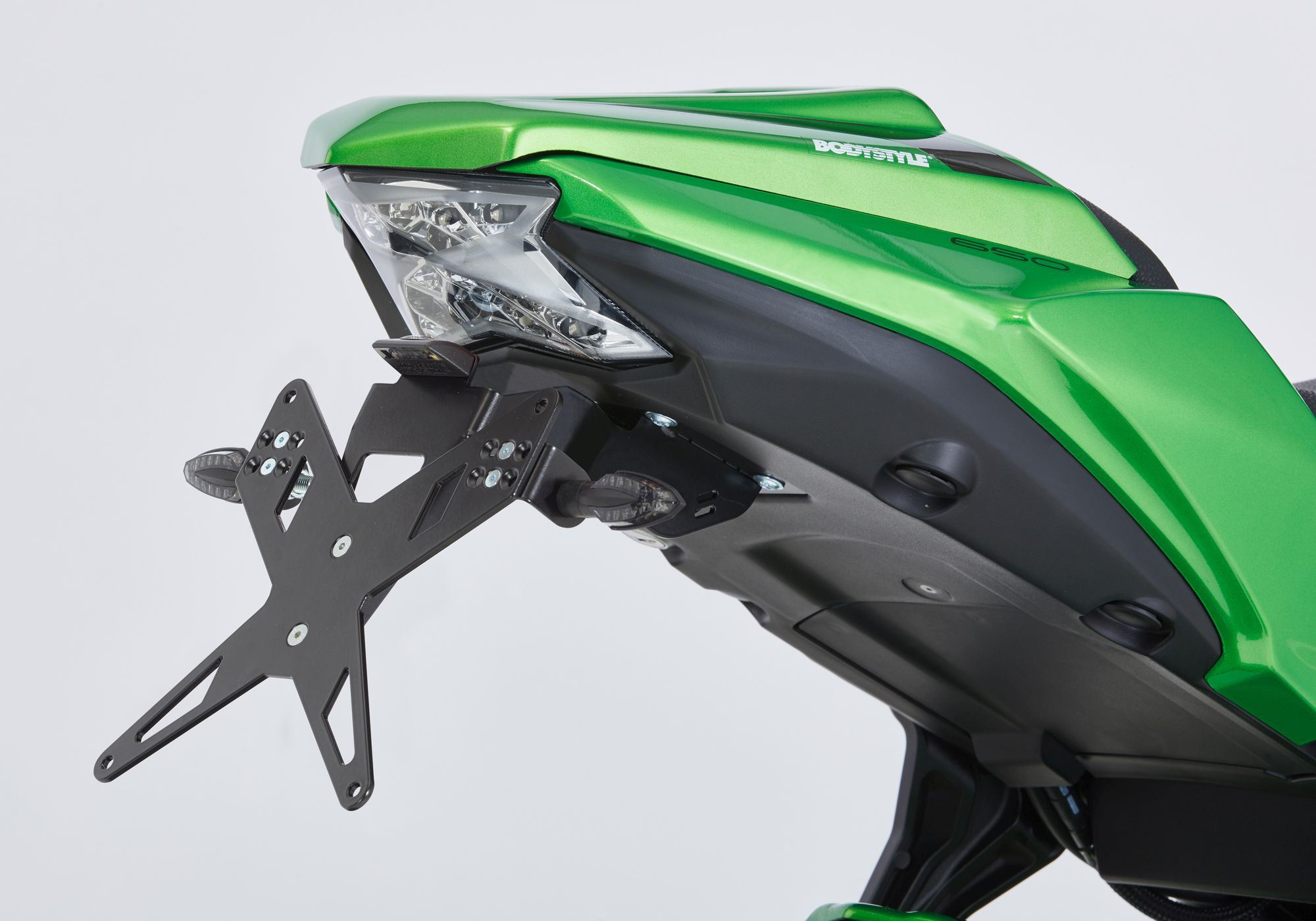 PROTECH X-SHAPE Kennzeichenhalter  passt für KAWASAKI Ninja 650(20-22)/Ninja 650