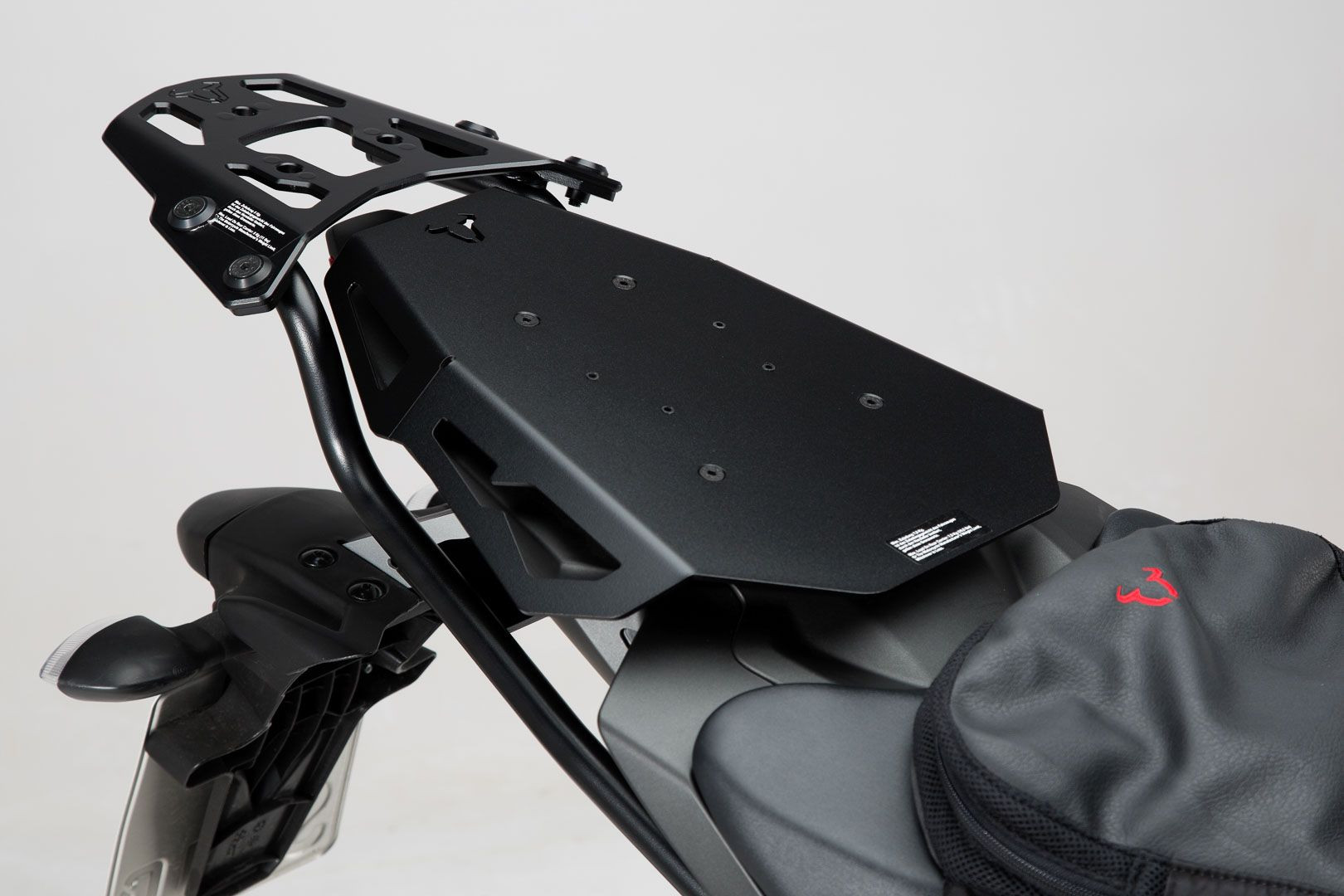 SW-Motech SEAT-RACK Gepäckträger für Soziussitz schwarz Yamaha MT-07(14-)/Moto Cage(15-) St.