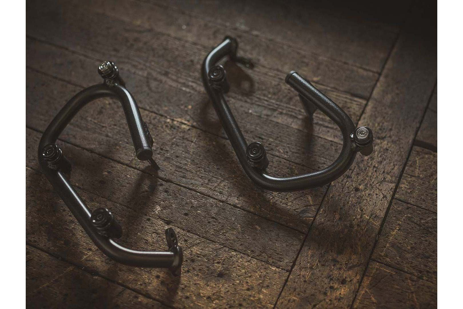 SW-Motech SLC Seitenträger links passt für BMW R nineT(14-), Pure/Racer/GS(16-)