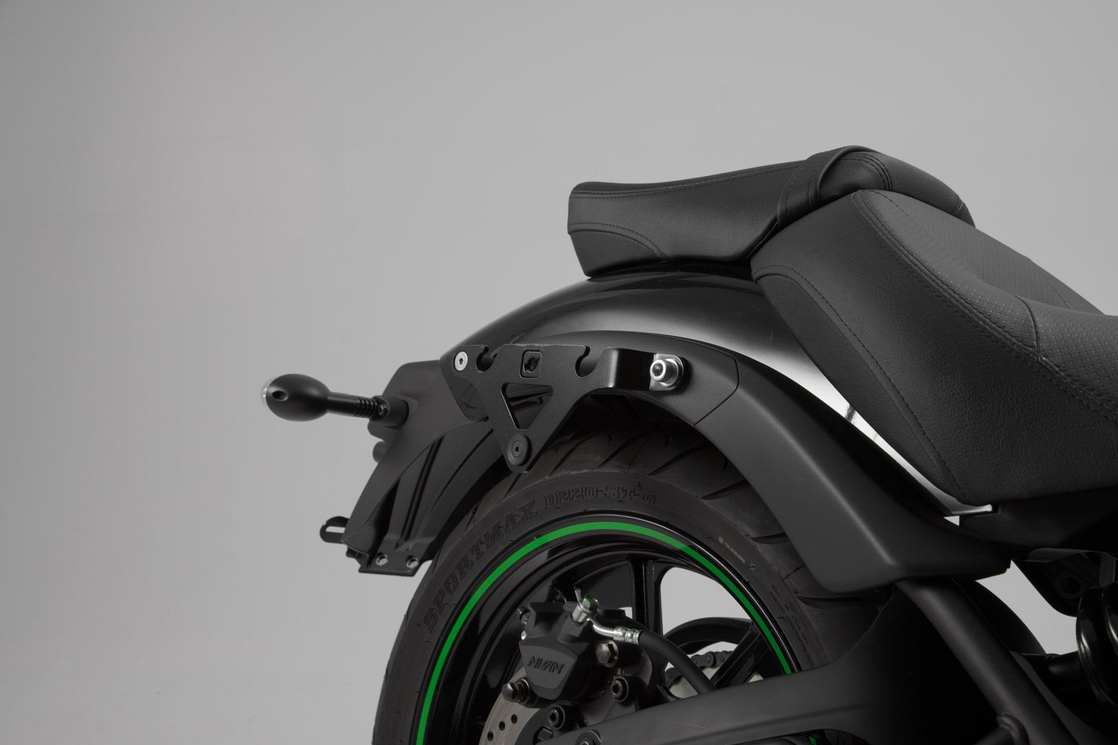 SW-Motech SLH Seitenträger LH1 rechts passt für Kawasaki Vulcan S(16-)für LH1