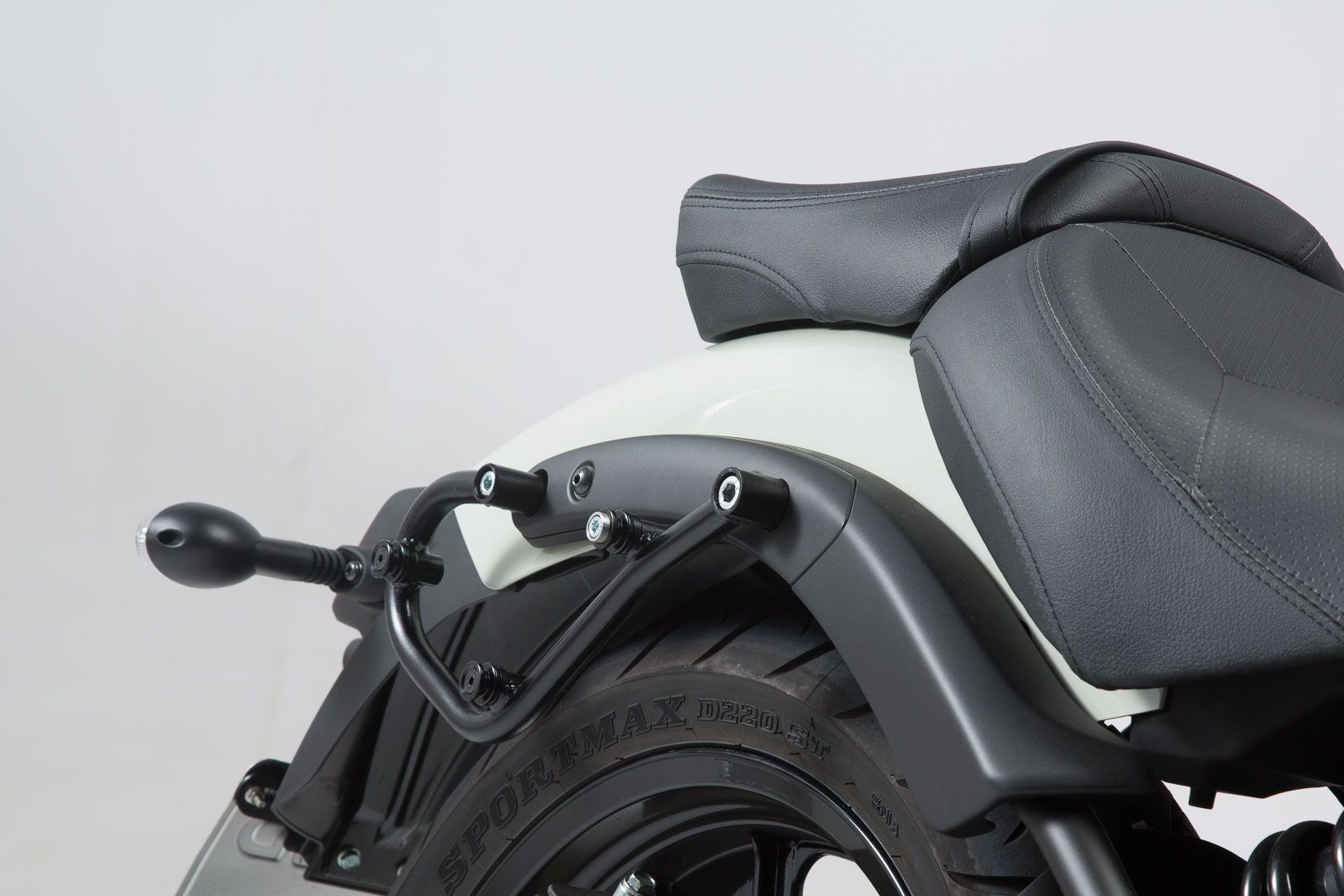 SW-Motech SLC Seitenträger links Kawasaki Vulcan S(16-) St.