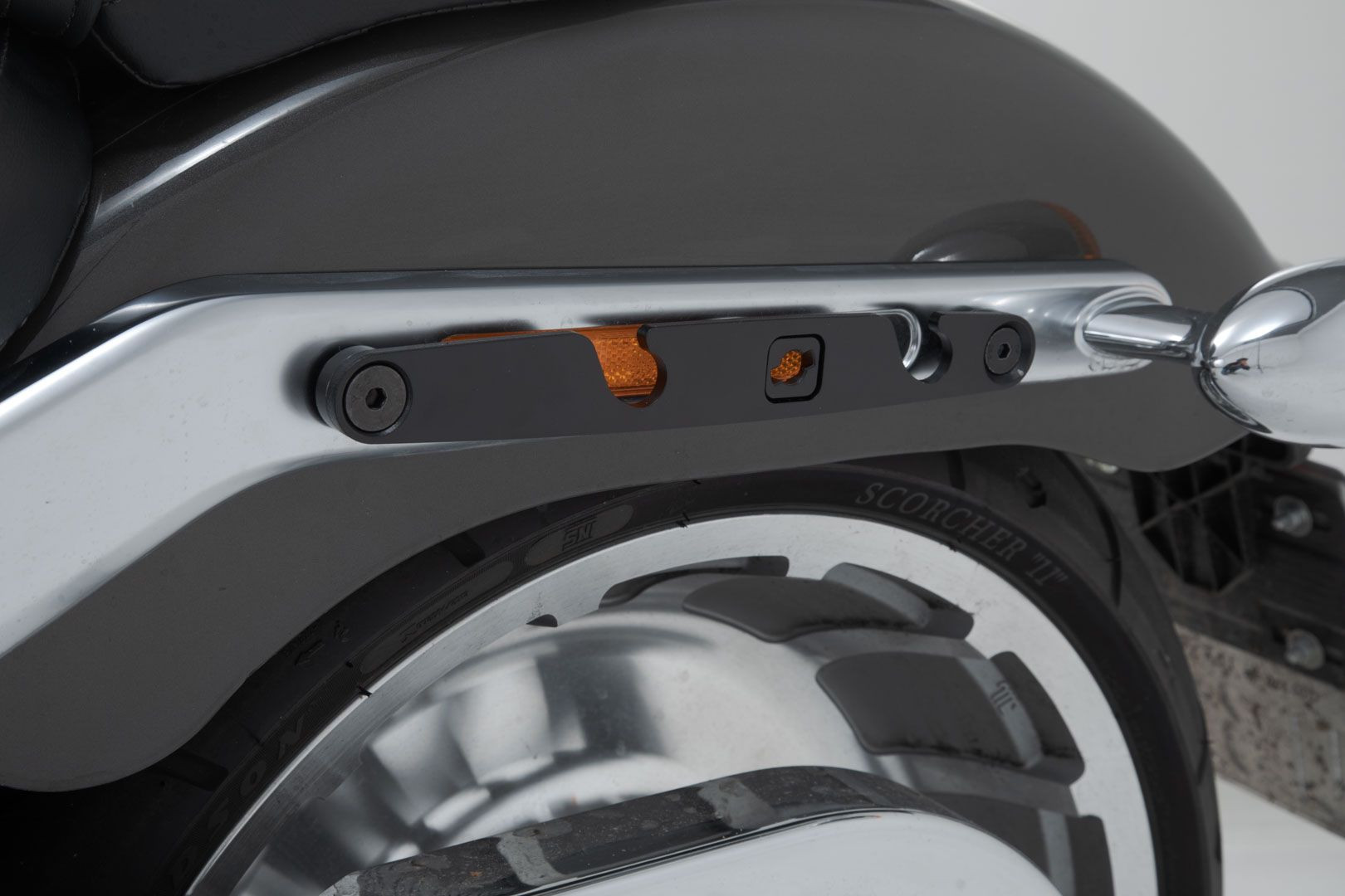 SW-Motech SLH Seitenträger links Harley-Davidson Softail Fat Boy/S(17-) St.