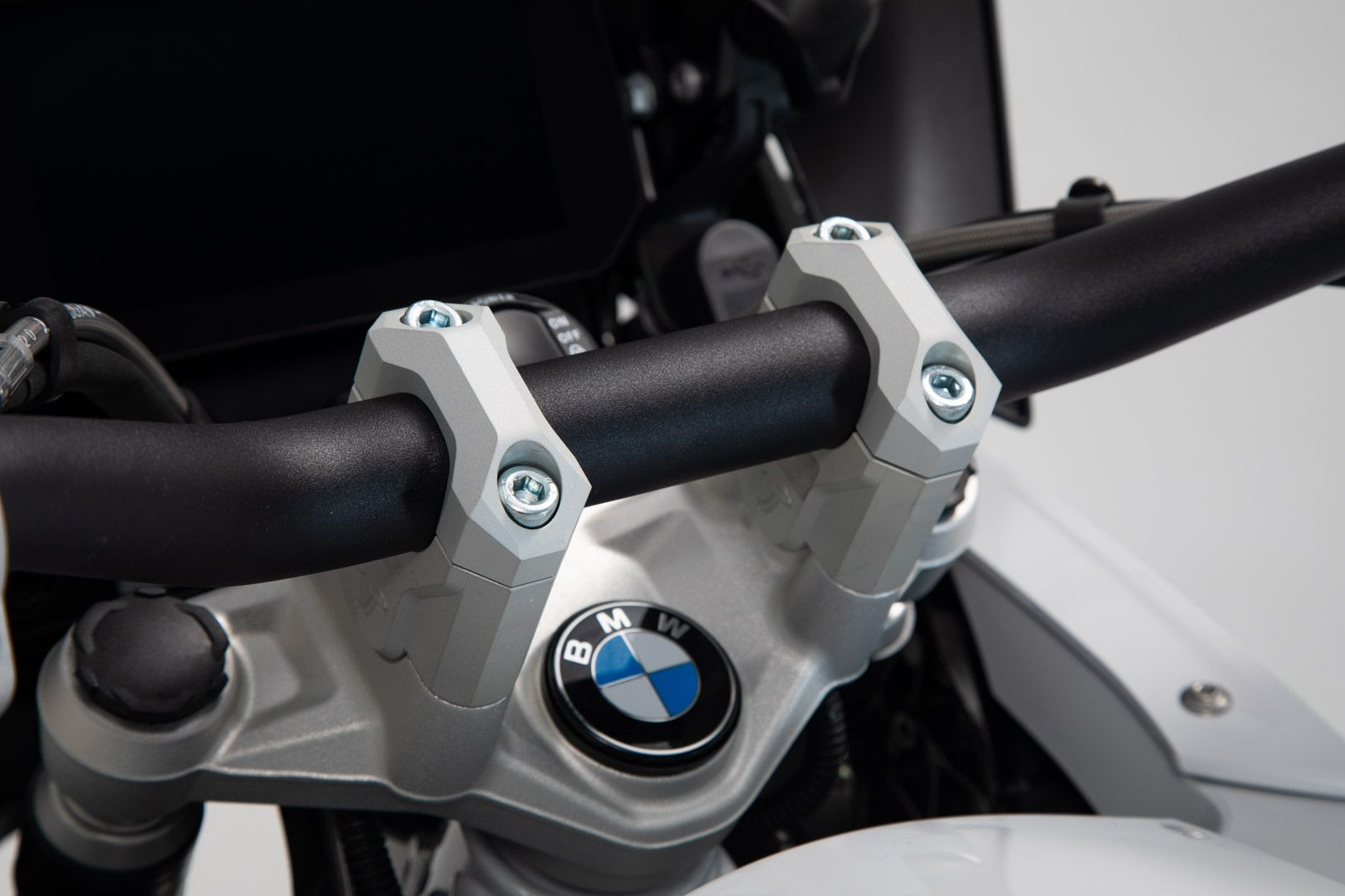 SW-Motech Lenkererhöhung H=40 mm Silbern passt für BMW R1200GS(12-18), R1250GS(18-)