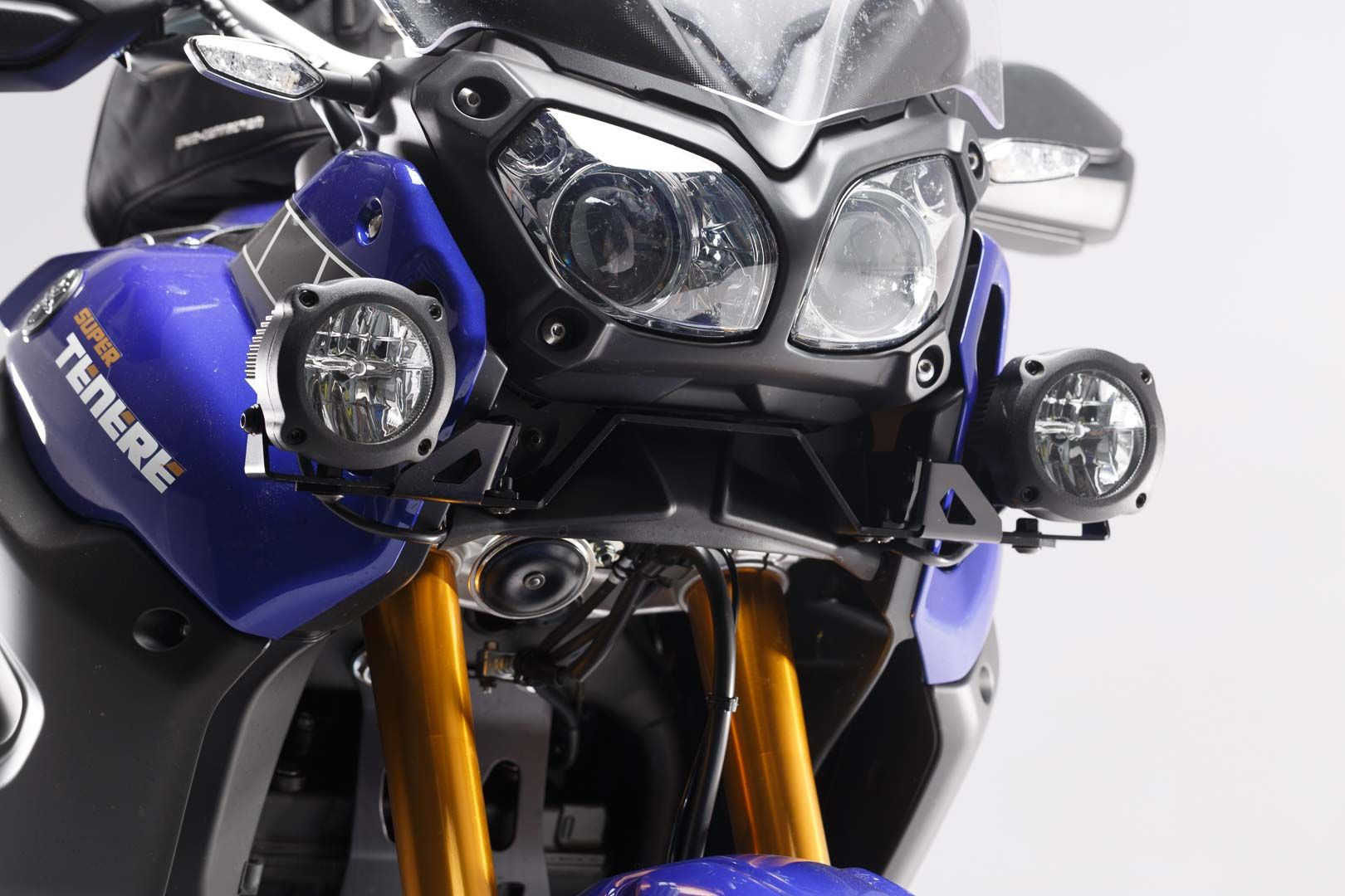 SW-Motech Scheinwerfer-Halter Schwarz passt für Yamaha XT1200Z Super Ténéré(14-)