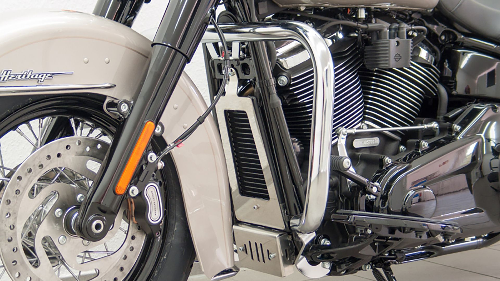FEHLING Schutzbügel, HD Softail Deluxe (Stück)