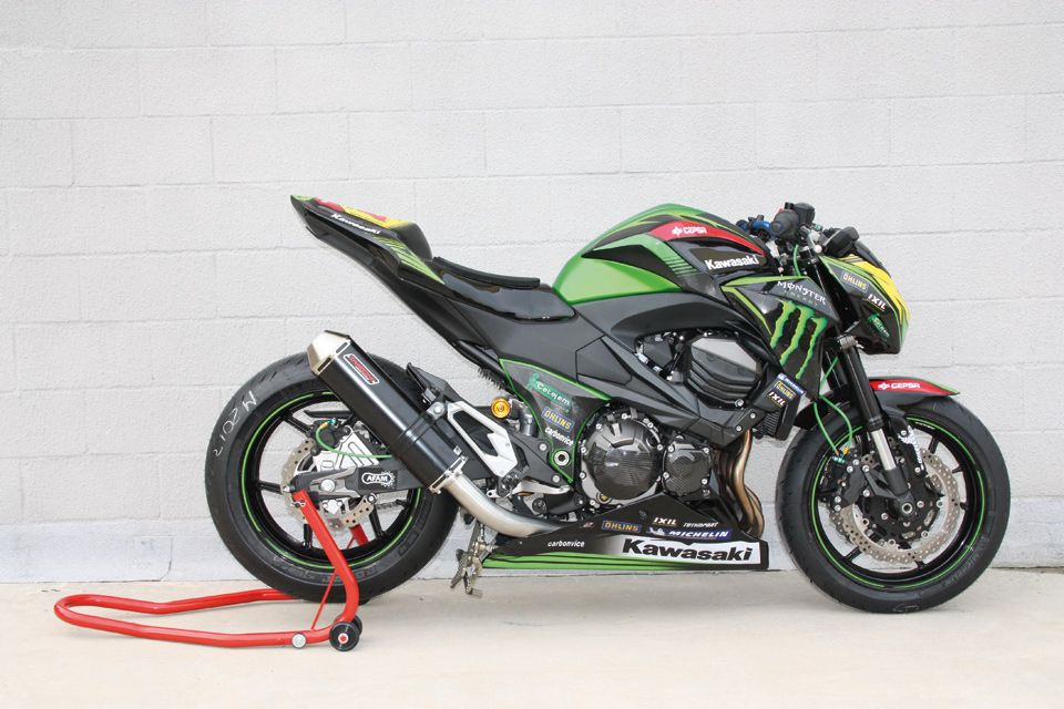 TAKKONI Edelstahl Auspuff, schwarz, KAWASAKI Z 800, 13-16 (ZR800A,ZR800B) (Stück)