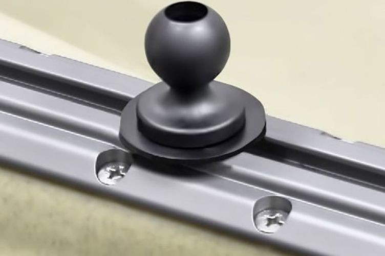 RAM Mounts Verbundstoff-Kugel mit T-Slot für Tough-Track Schienen - B-Kugel (1 Zoll) (Stück)