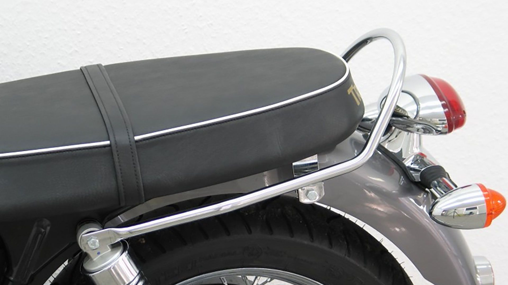 FEHLING Sitzbankumrandung Triumph Bonneville T100, Scrambler (Stück)