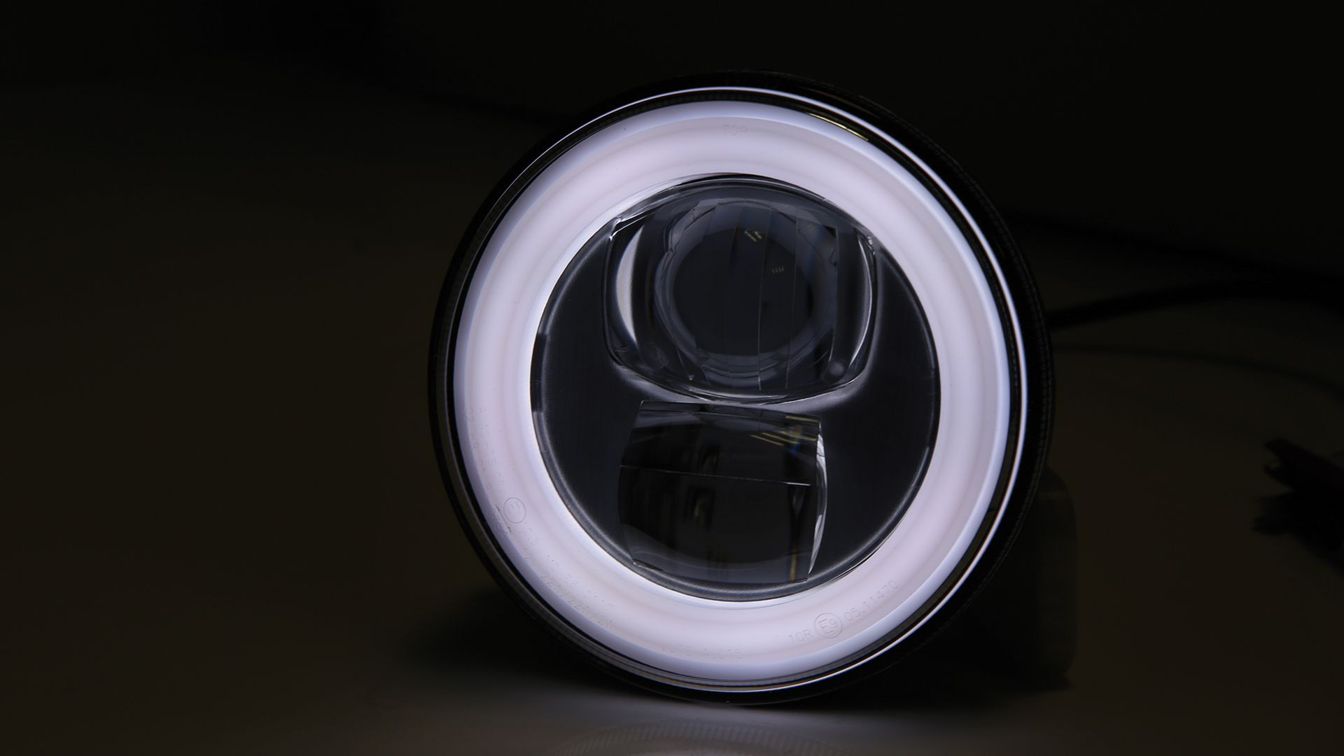HIGHSIDER LED Hauptscheinwerfereinsatz TYP 9, rund, 4 3/4 Zoll, mit Standlichtring (Stück)