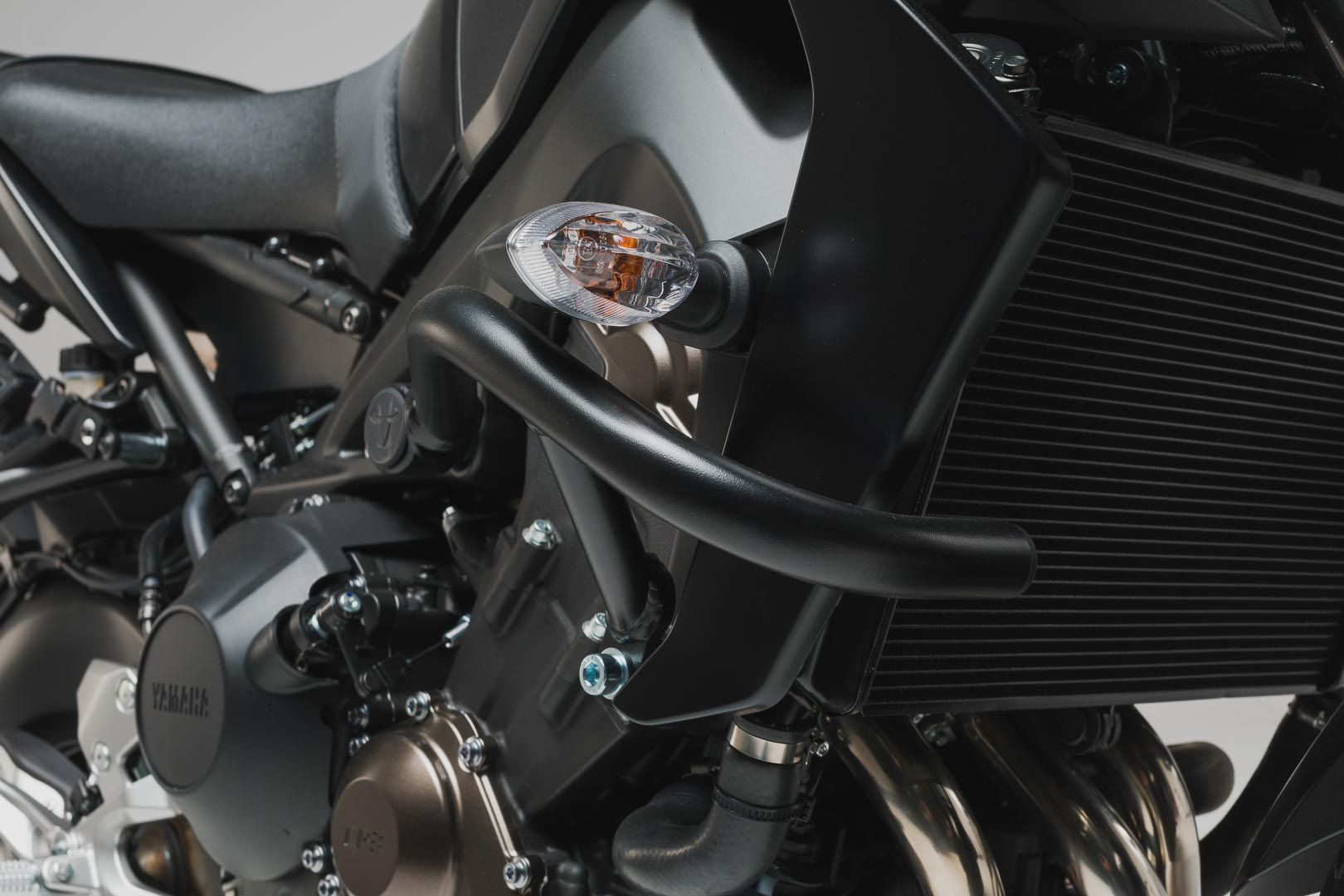 SW-Motech Sturzbügel Schwarz passt für Yamaha MT-09(16-20)/SP(17-20)