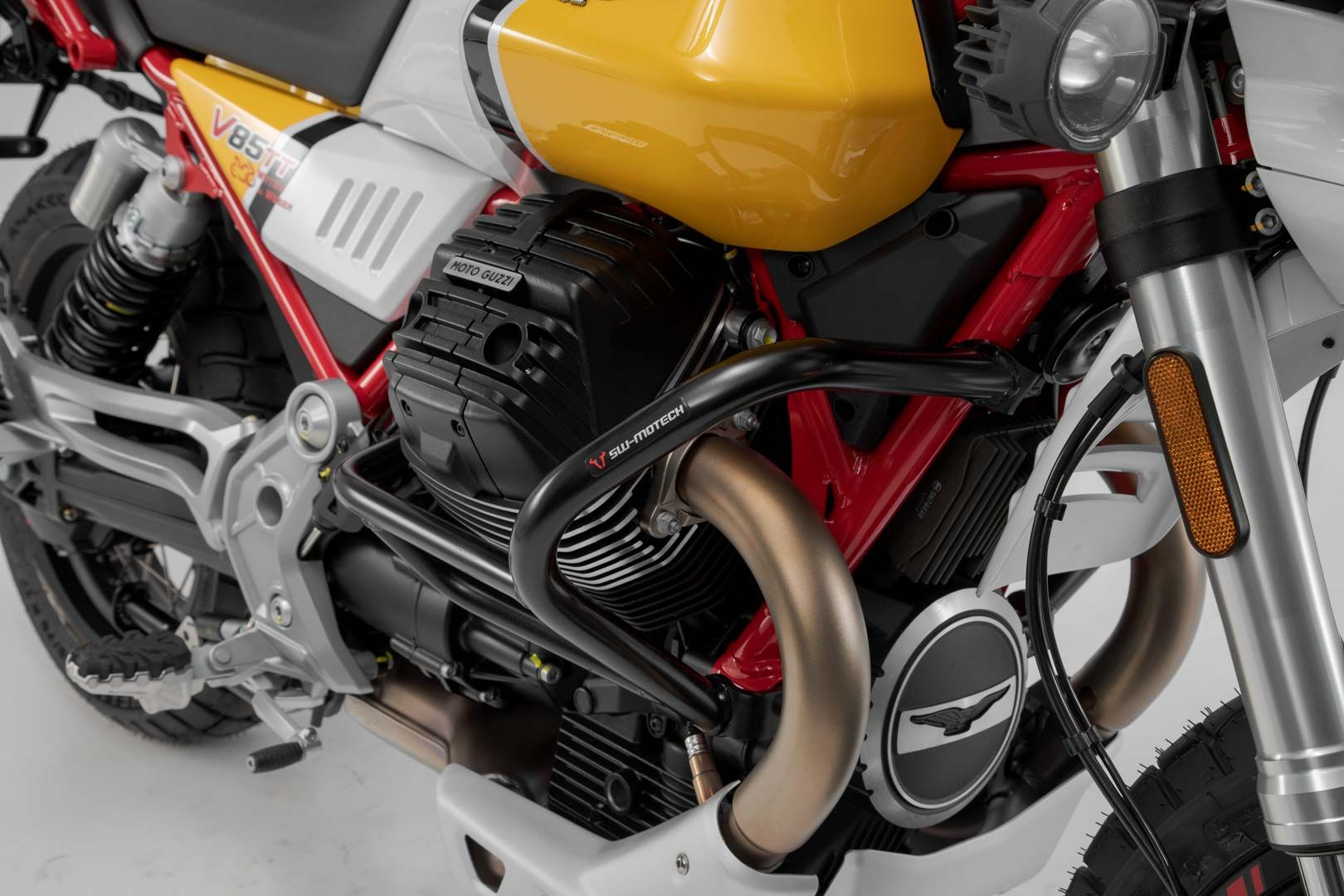 SW-Motech Sturzbügel Schwarz passt für Moto Guzzi V85 TT/Travel(19-23)