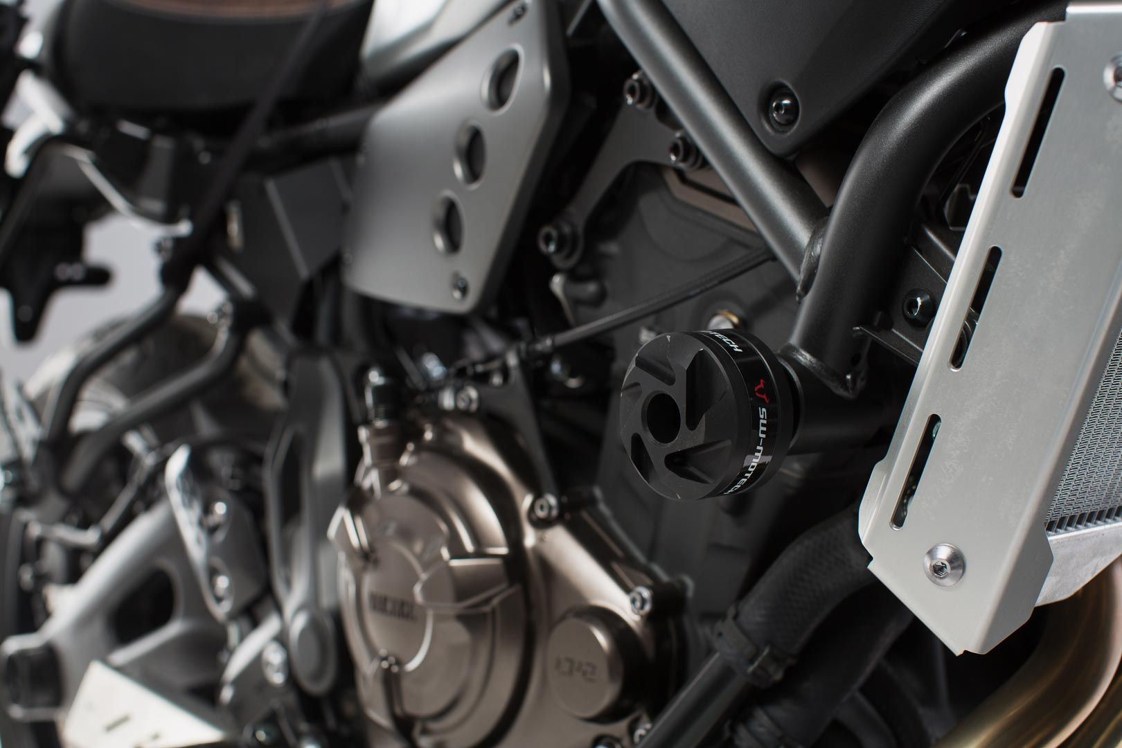 SW-Motech Sturzpad-Kit Schwarz passt für Yamaha XSR700(15-)/XTribute(19-)