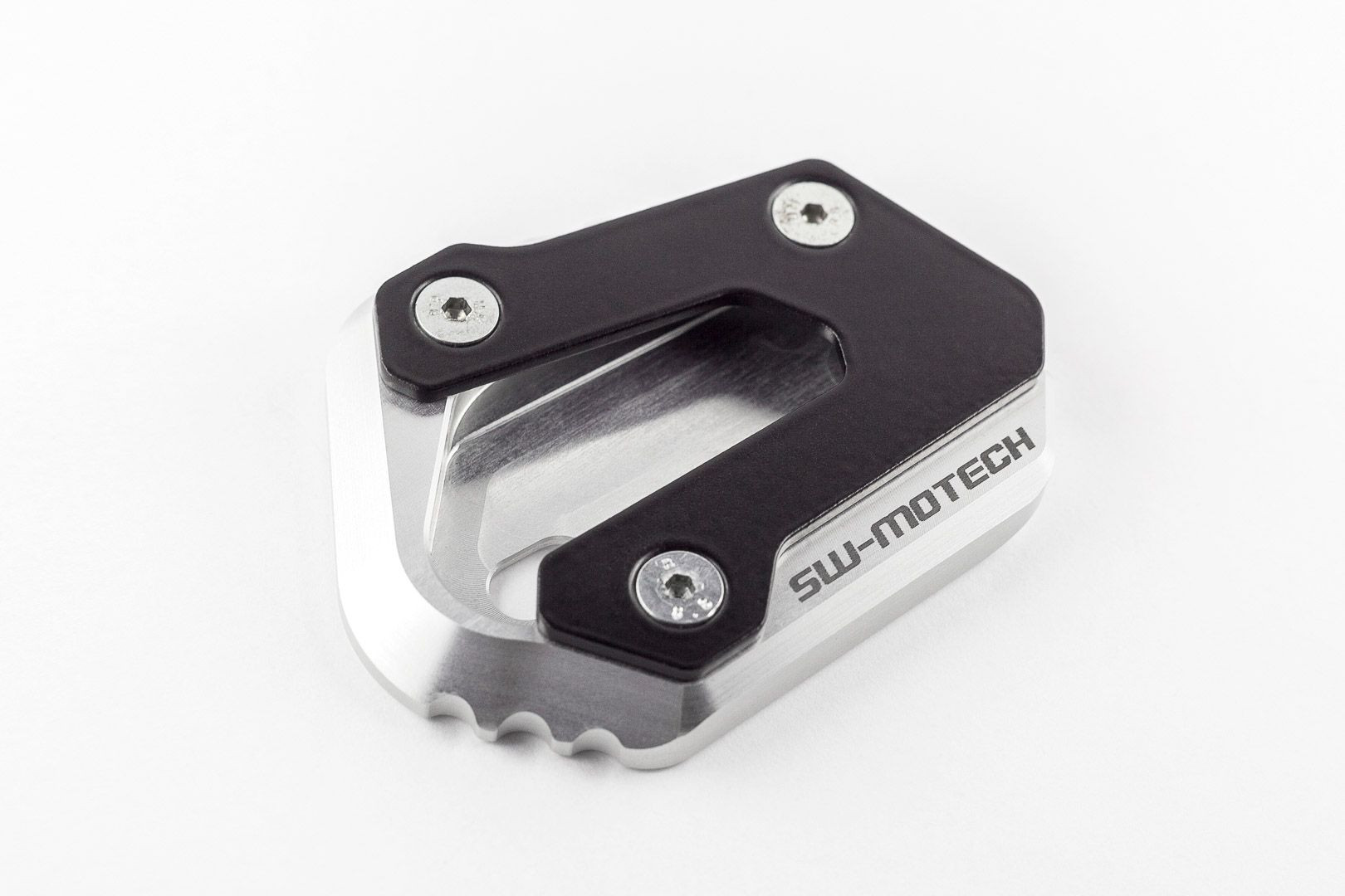 SW-Motech Seitenständerfuß-Verbreiterung Schwarz/Silbern passt für Suzuki DL 650(04-)/XT(11-)