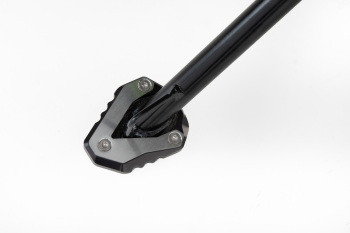 SW-Motech Seitenständerfuß-Verbreiterung Schwarz/Silbern passt für Kawasaki-Modelle